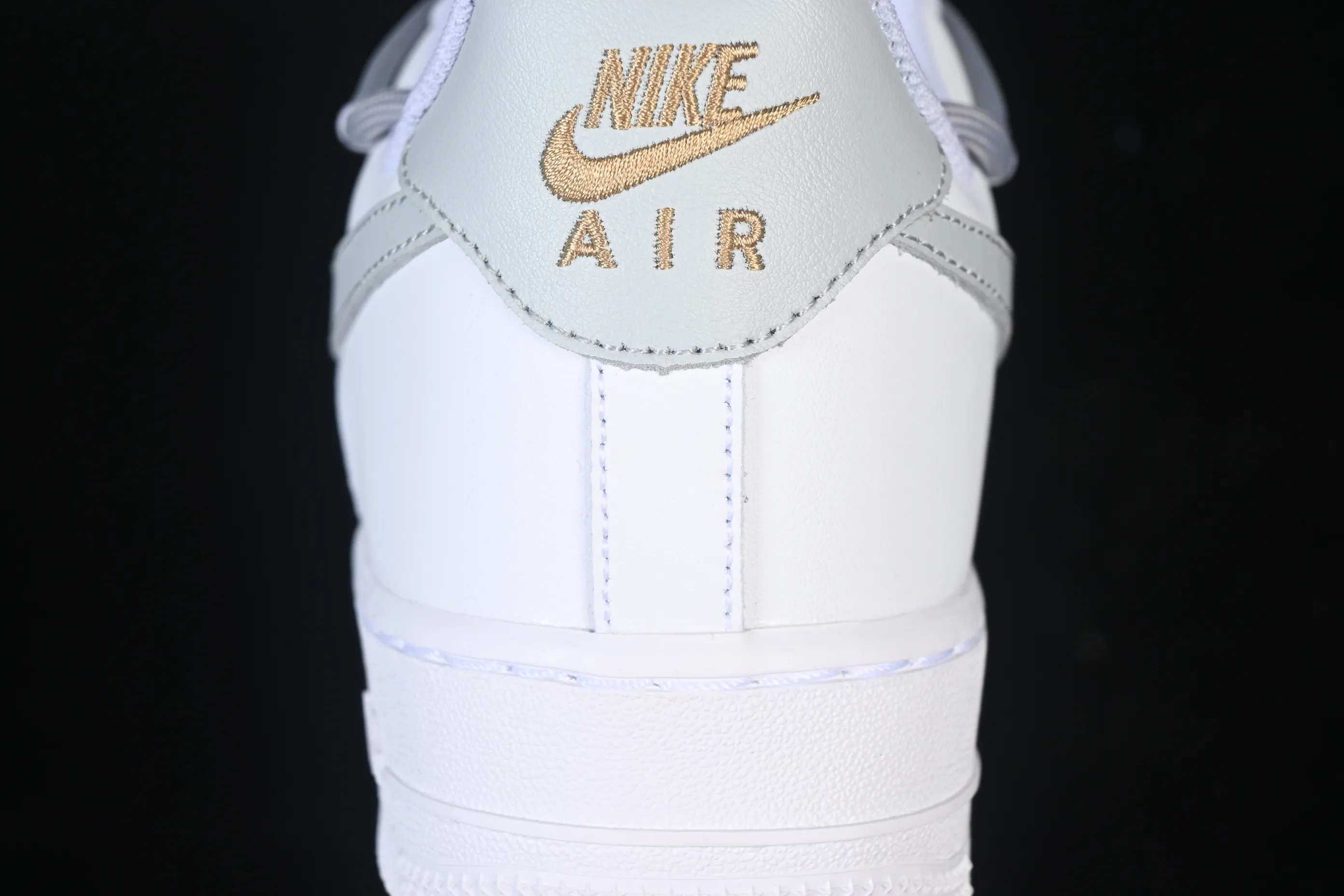 All Categories Nk Air Force 1 Air Force Series Nk Air Force 1 Low Air Force Low Nike Air Force 1'07 Low White Gray Gold Double Hook Air Force One Low Casual Shoes CZ0170-106